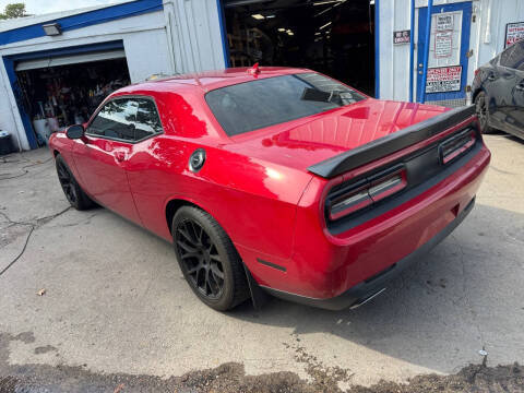 2016 Dodge Challenger R/T Plus Shaker