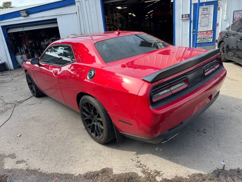 2016 Dodge Challenger R/T Plus Shaker