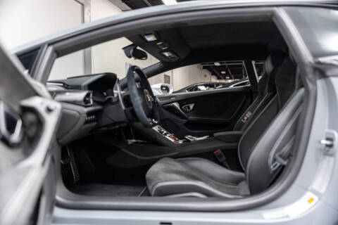 2017 Lamborghini Huracan LP 610-4