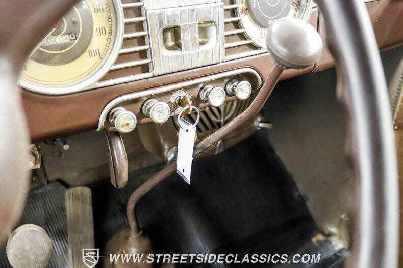 1938 Plymouth Deluxe