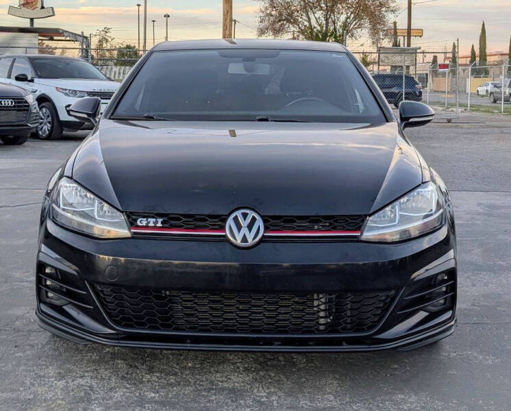 2018 Volkswagen Golf GTI S