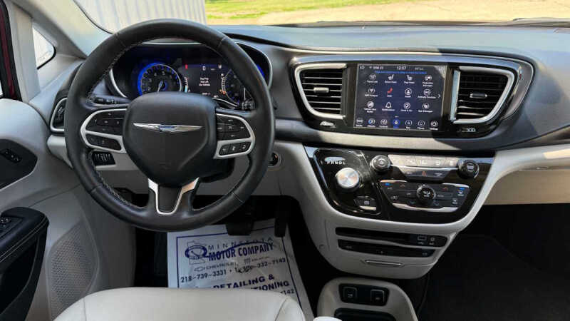 2020 Chrysler Pacifica Touring L Plus