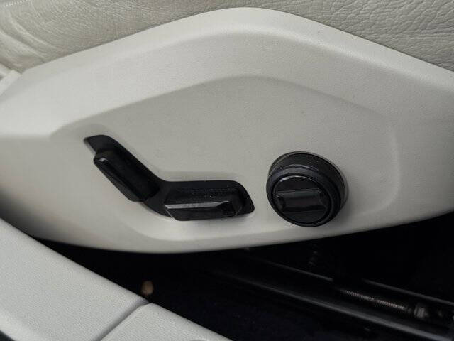 2022 Volvo S60 B5 Momentum