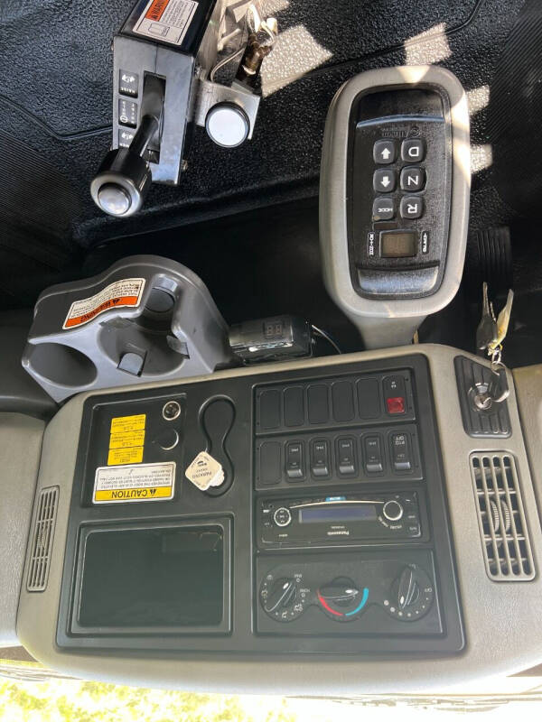 2012 International 4300 DURASTAR DUMP TRUCK