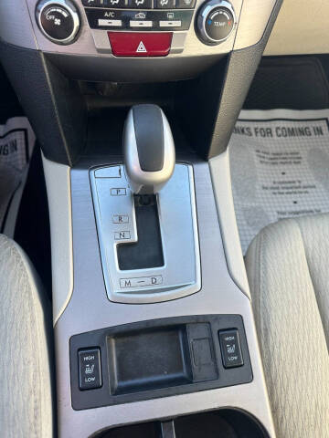 2012 Subaru Outback 2.5i Premium