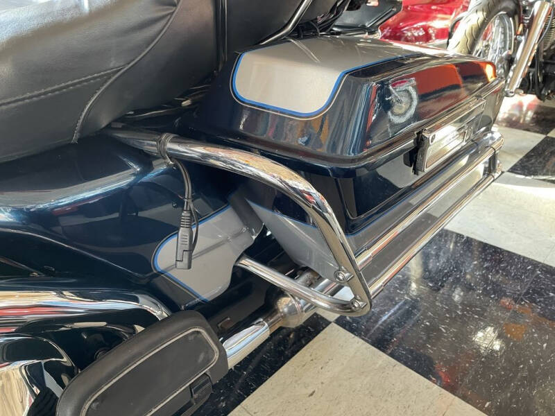 2001 Harley-Davidson FLHTCI - Electra Glide C