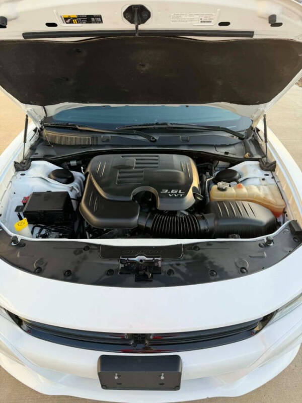 2015 Dodge Charger SXT