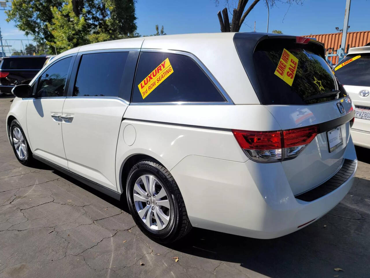 2015 Honda Odyssey for sale at Victory Motors Inc in Modesto, CA