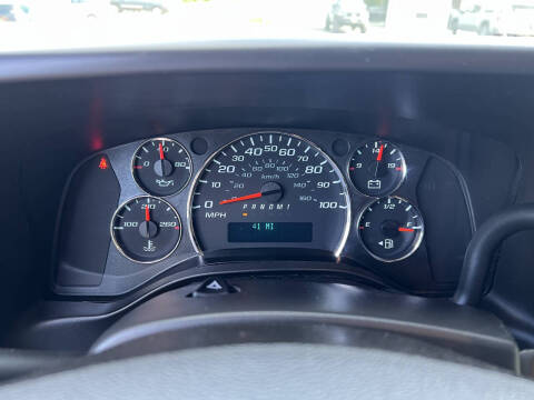 2017 Chevrolet Express 2500