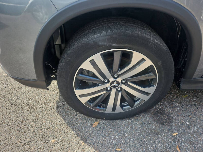 2020 Mitsubishi Outlander Sport ES