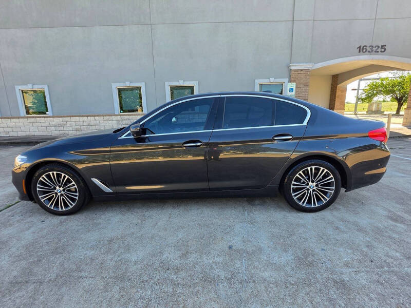 2017 BMW 5 Series 530i