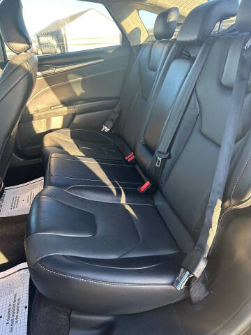 2017 Ford Fusion Titanium