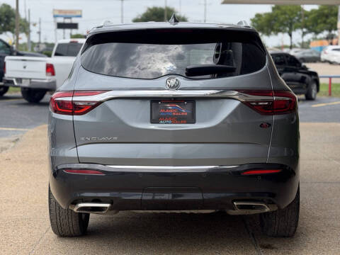 2021 Buick Enclave Essence