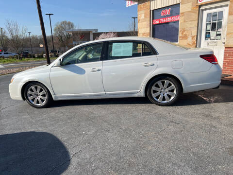 2005 Toyota Avalon for sale at Autoville in Kannapolis NC