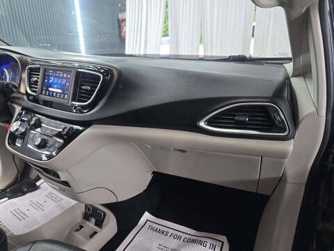 2018 Chrysler Pacifica Touring L