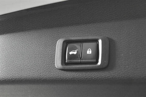 2024 Mitsubishi Outlander PHEV SE