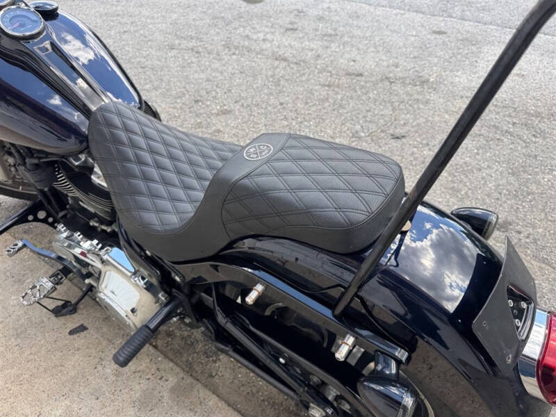 2019 Harley-Davidson FXLR -
