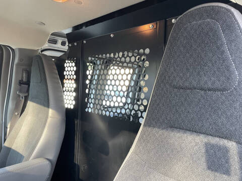 2023 Chevrolet Express 2500