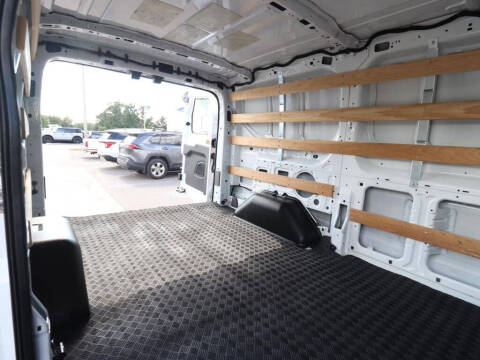 2025 Ford Transit