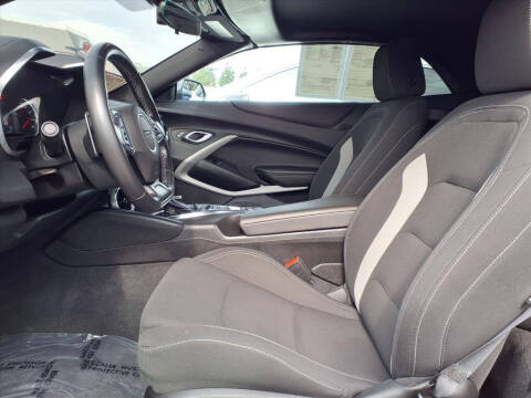 2023 Chevrolet Camaro LT1