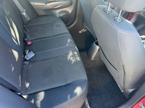 2017 Nissan Versa 1.6 SV