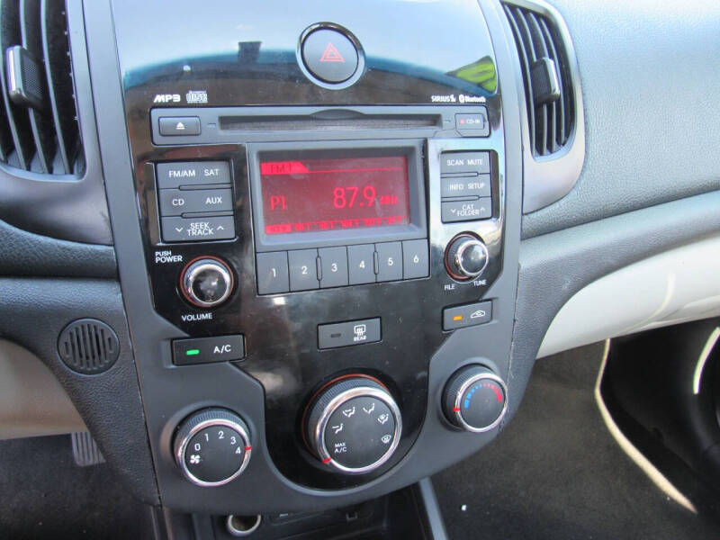 2010 Kia Forte Koup EX