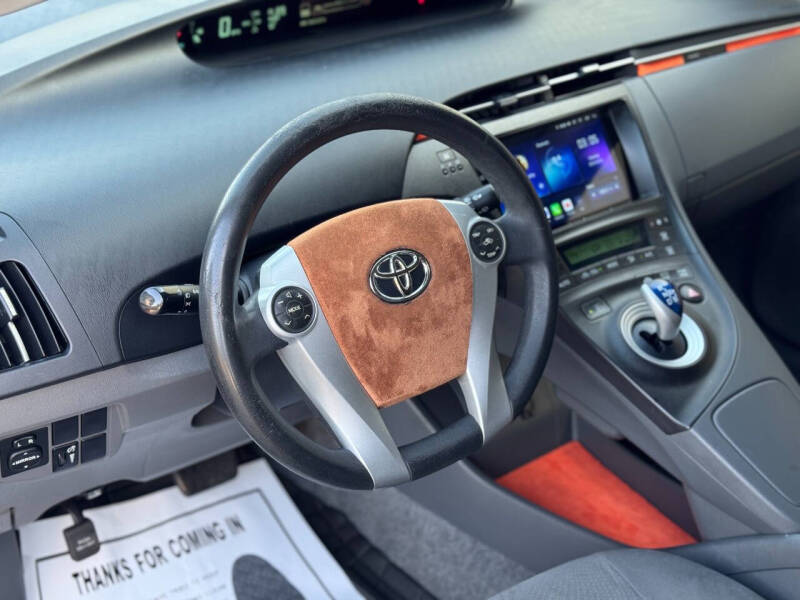 2010 Toyota Prius II