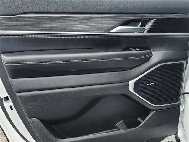 2023 Jeep Wagoneer Series III