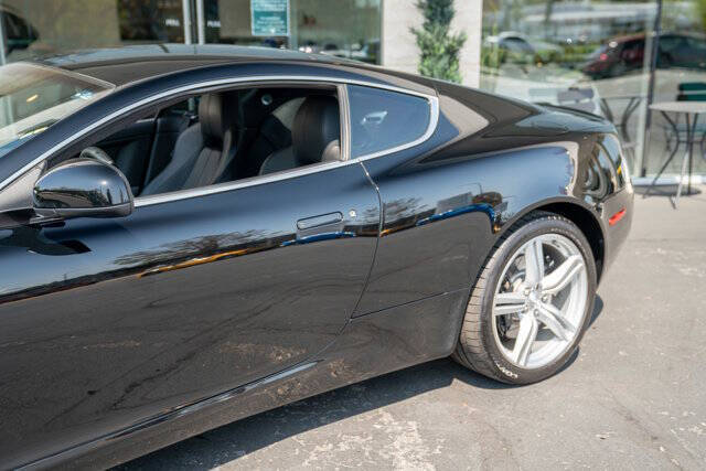 2010 Aston Martin DB9 45