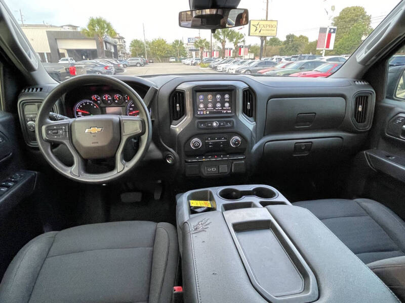 2023 Chevrolet Silverado 1500 Custom