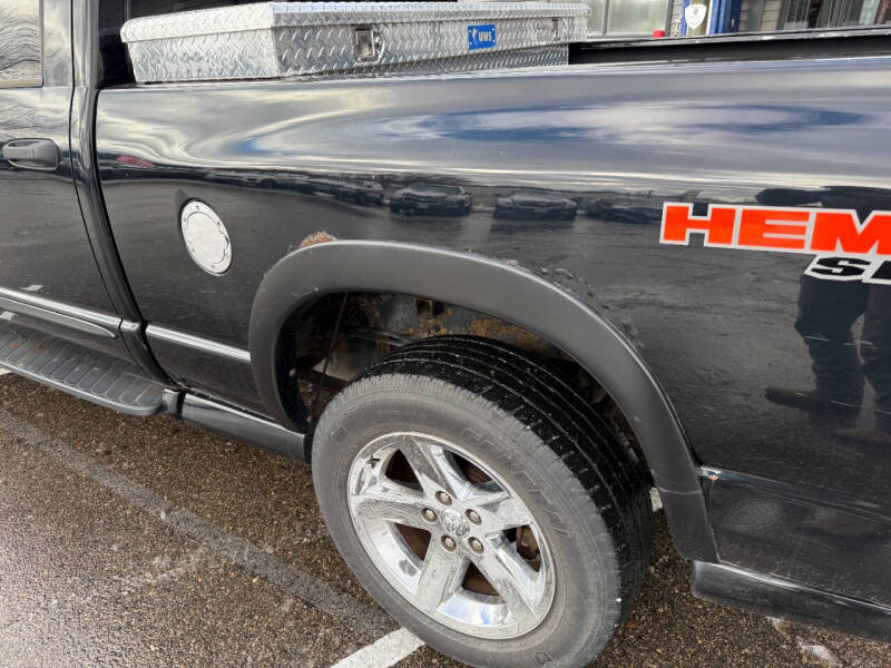 2004 Dodge Ram 1500 SLT