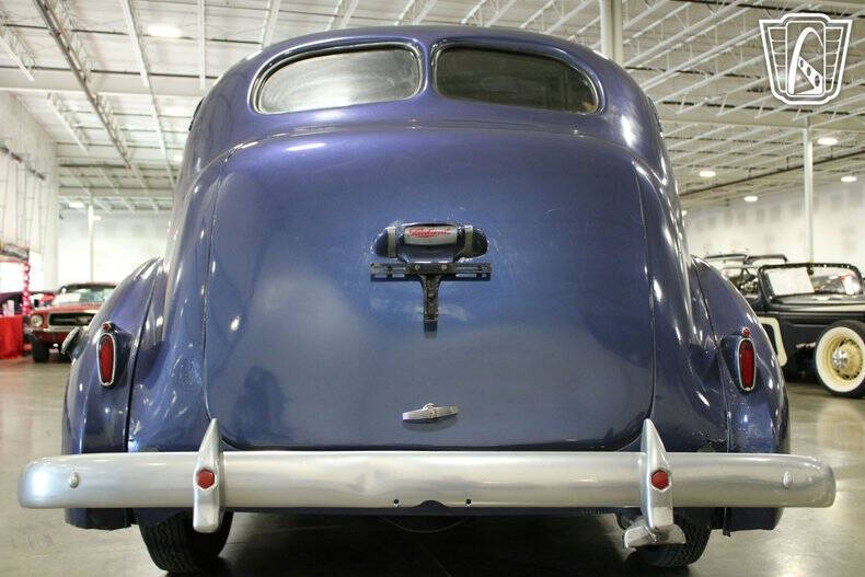 1939 Packard Six