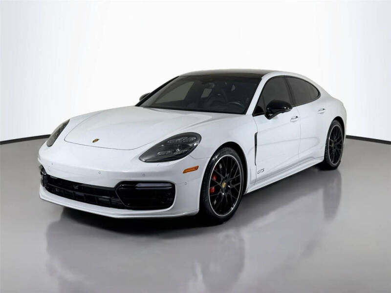 2020 Porsche Panamera GTS