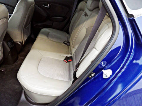 2015 Hyundai Tucson SE