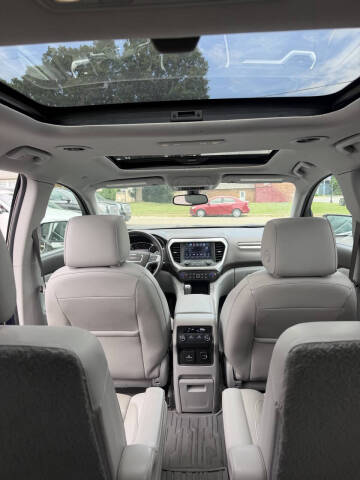 2017 GMC Acadia SLT-1