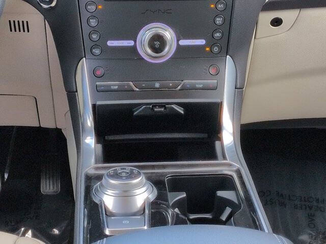 2020 Ford Edge Titanium