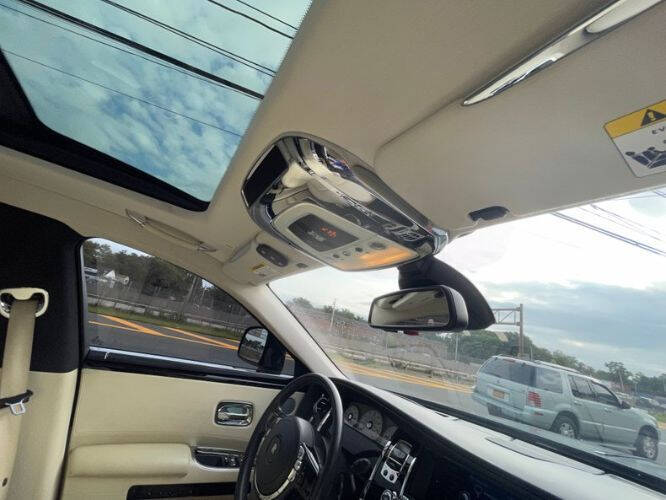 2010 Rolls-Royce Ghost