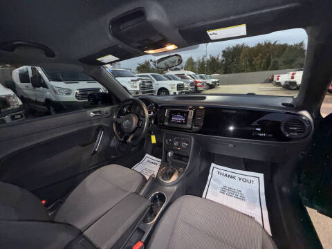 2018 Volkswagen Beetle 2.0T Coast