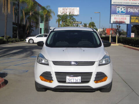 2016 Ford Escape S