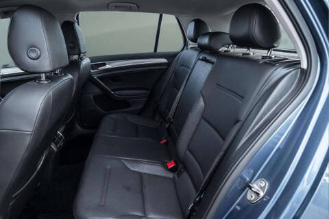 2015 Volkswagen Golf TSI S