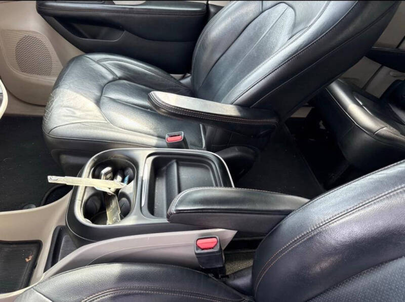 2019 Chrysler Pacifica Touring L