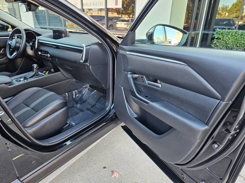 2025 Mazda CX-50 2.5 S Preferred