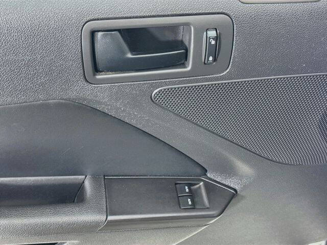 2012 Ford Mustang V6
