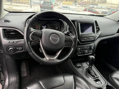 2019 Jeep Cherokee Latitude Plus