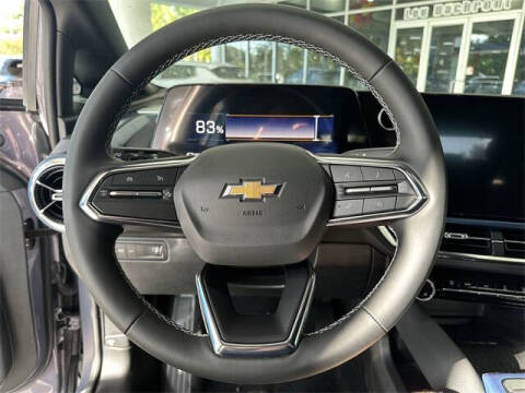 2026 Chevrolet Equinox EV LT 2