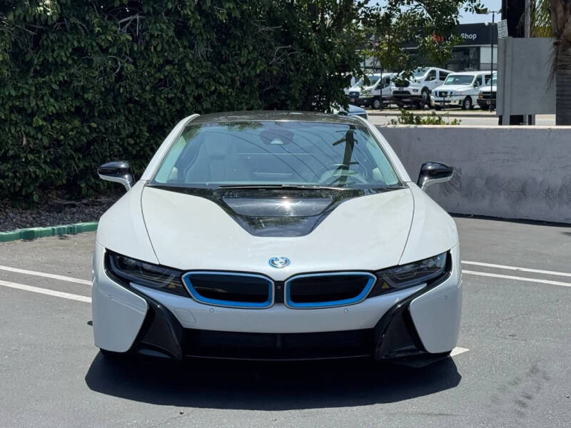 2016 BMW i8