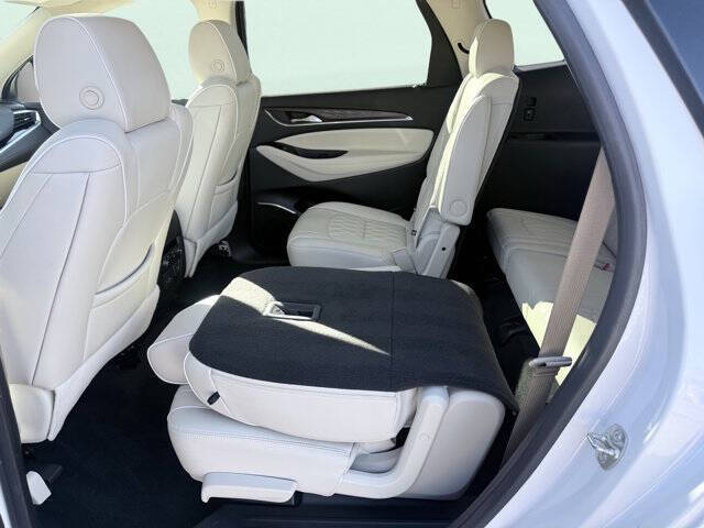 2024 Buick Enclave Avenir
