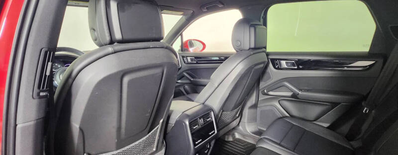 2021 Porsche Cayenne E-Hybrid