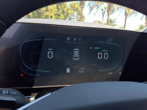 2025 Kia Niro EX