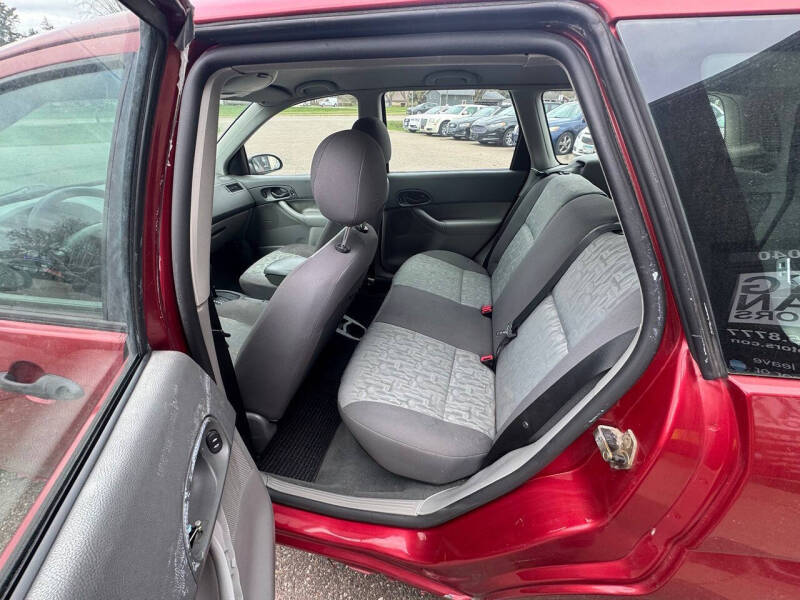 2005 Ford Focus ZXW SE
